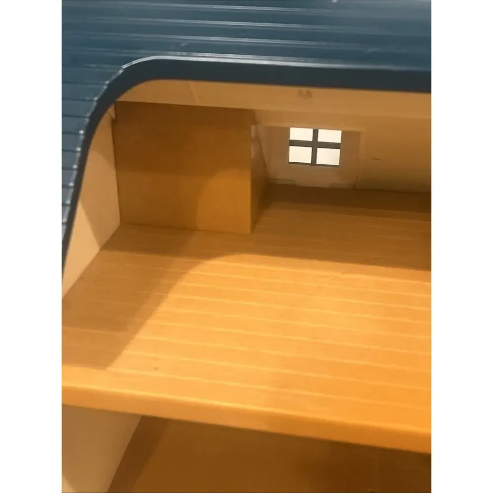 Calico Critters Sylvanian Families House on the Hill Green Roof 3 Story Home